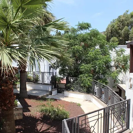 Sole & فندق بودروم