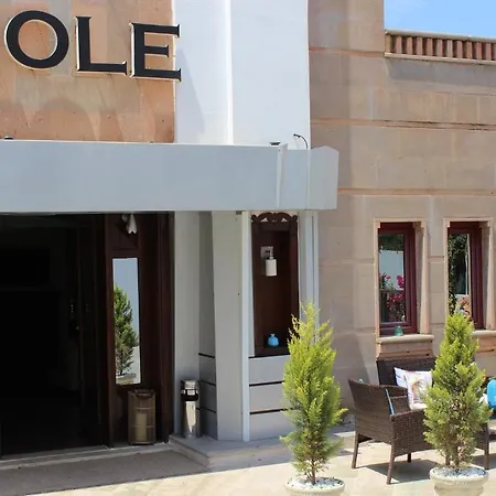 מלון Sole & 3*